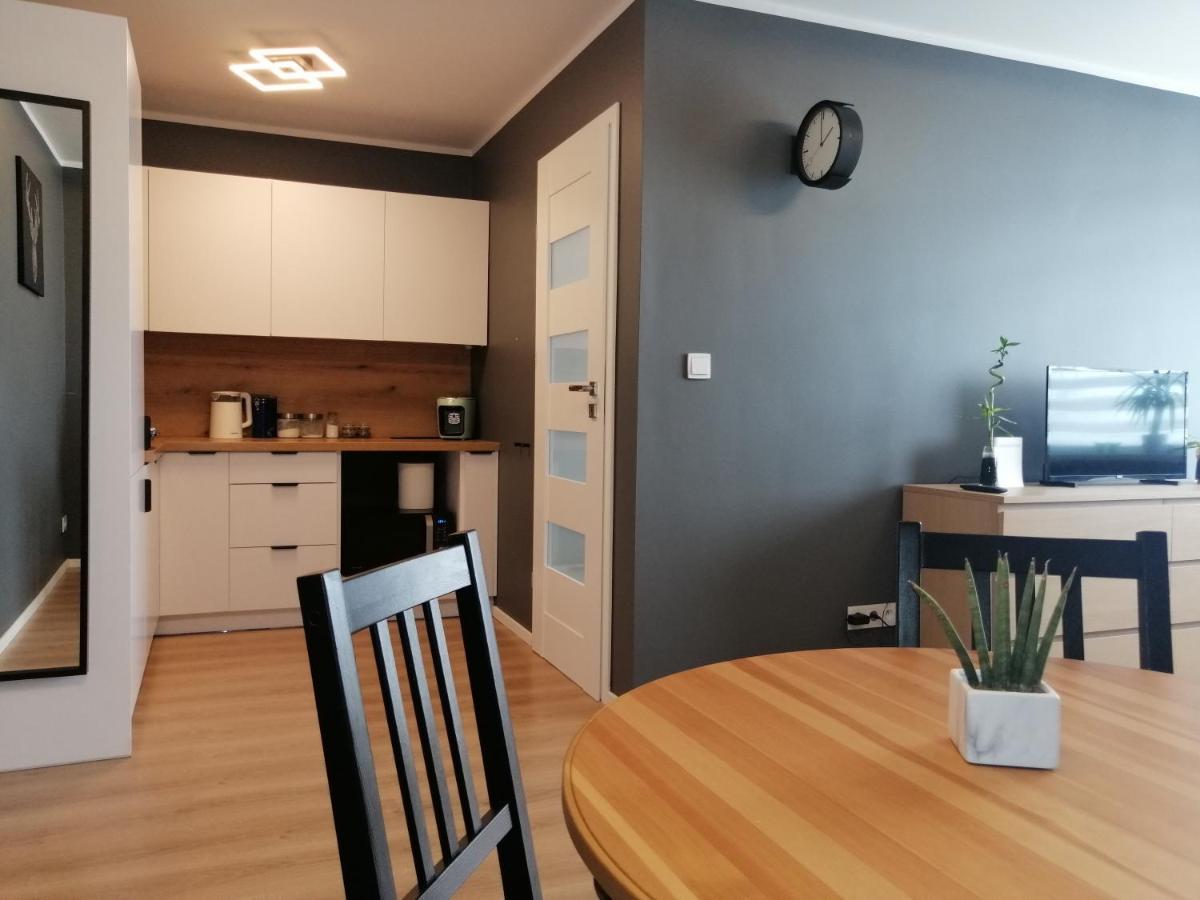 Nadmorski Apartament Gdansk Przy Plazy Apartment Exterior photo